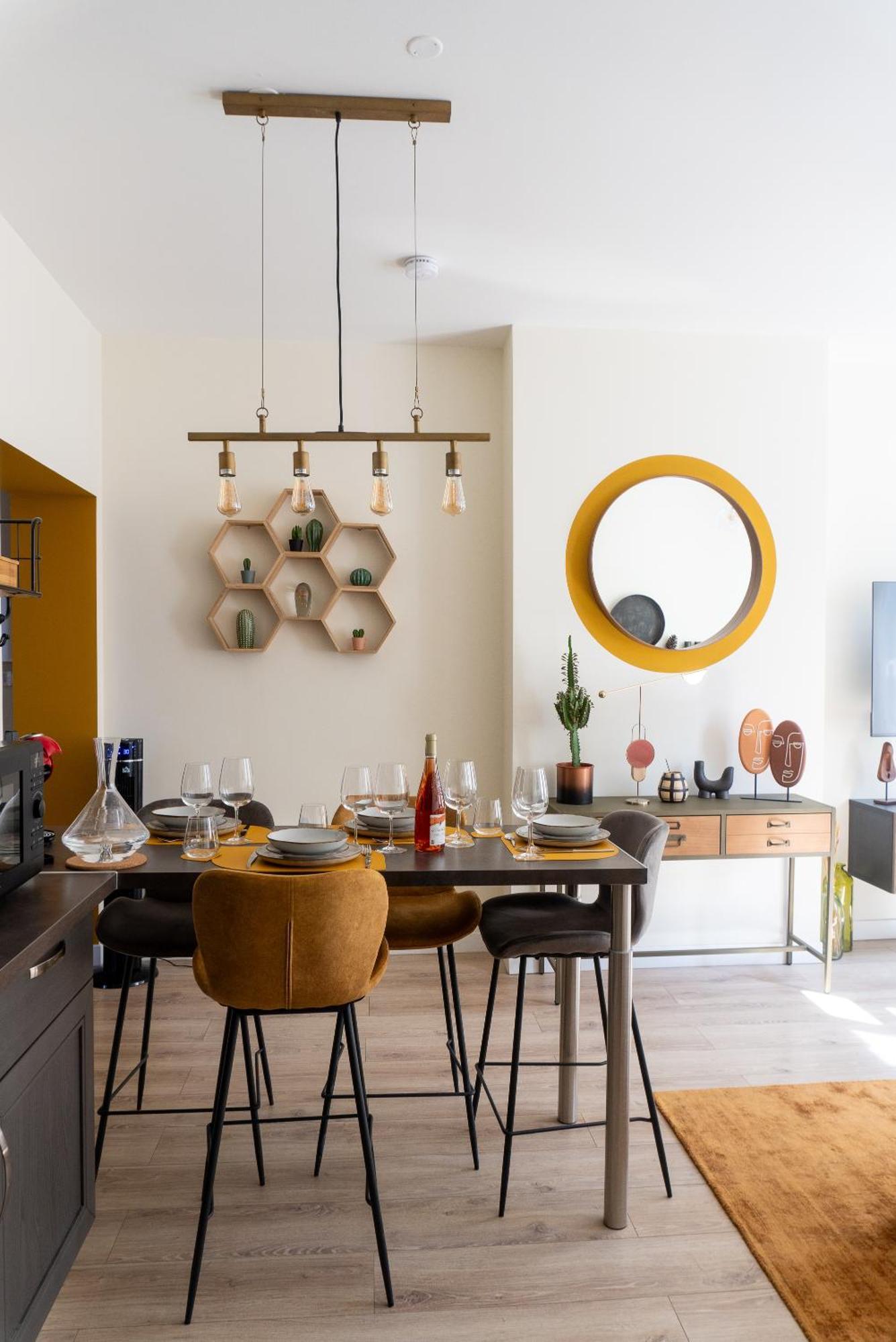 Les Appartements De La Nef D'Or Сен-Кантен Екстериор снимка