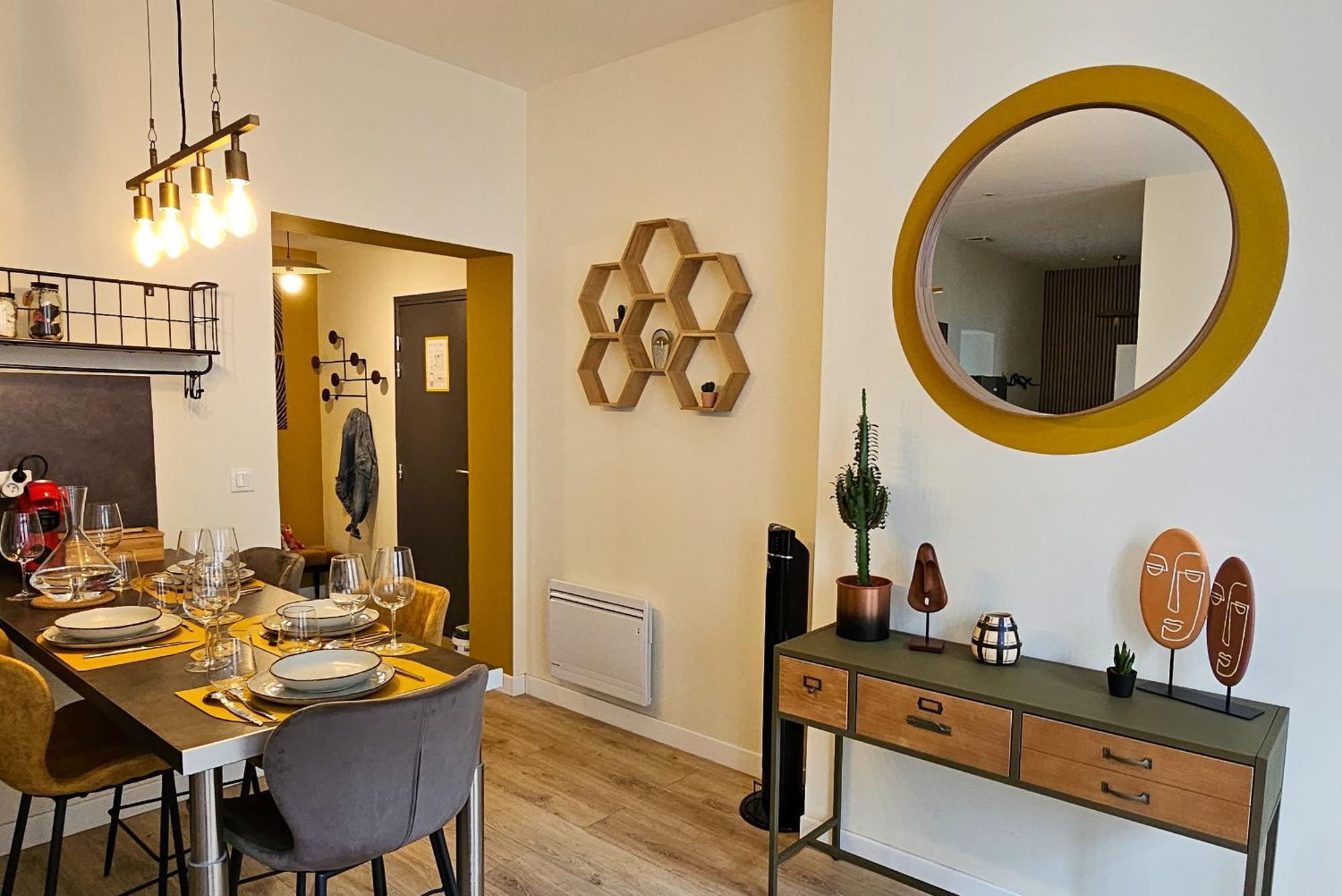 Les Appartements De La Nef D'Or Сен-Кантен Екстериор снимка